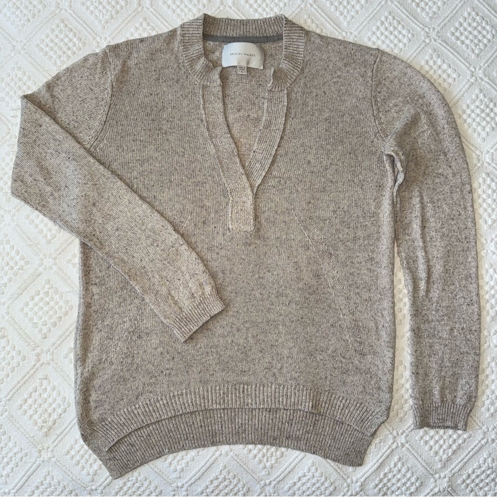 Brochu Walker Beige Tan Viscose Linen V-Neck Sweater, Large